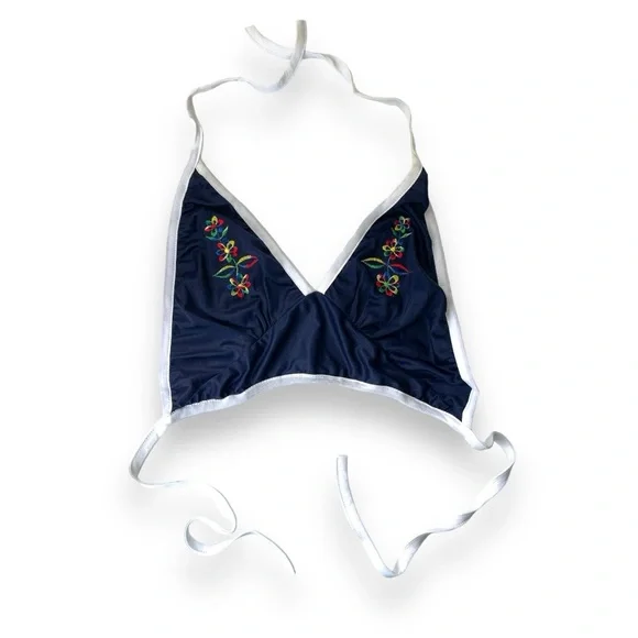 Vintage 1970s Embroidered floral halter top in navy blue contrast white straps - Picture 5 of 5